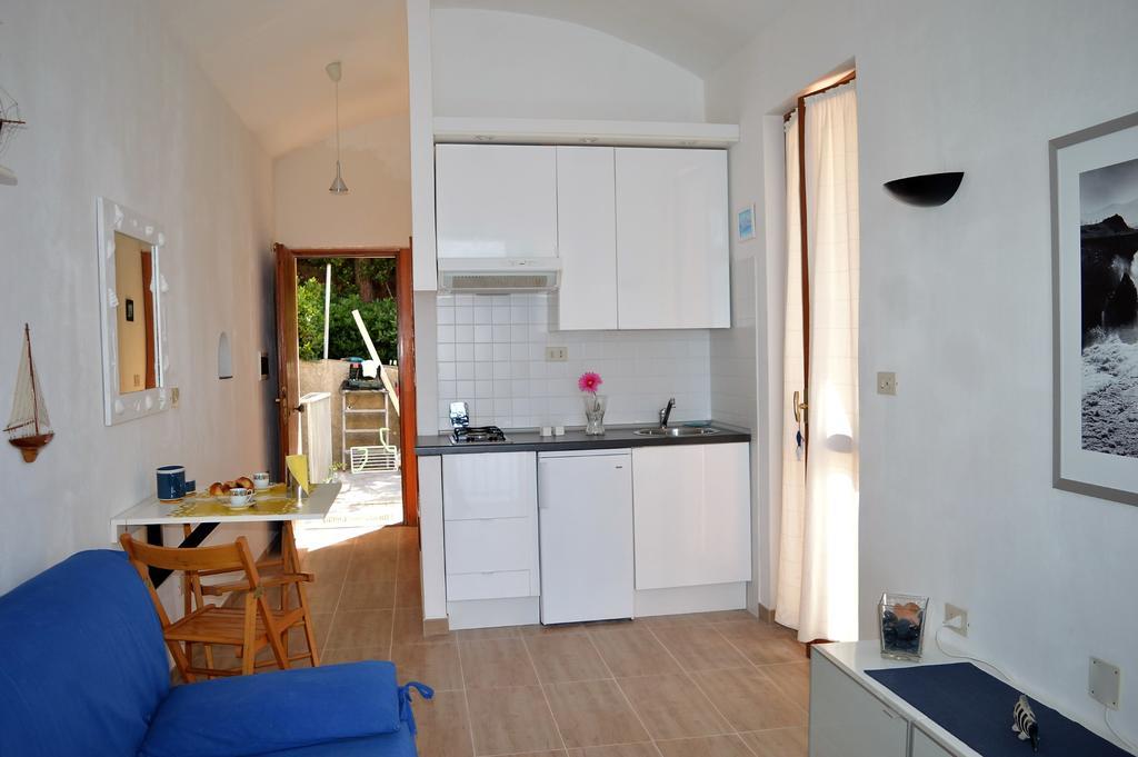 House Grecale Apartment Moneglia Room photo